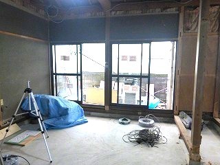 取替えリフォーム後の掃き出し窓
