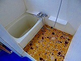 リフォーム前の一般的な浴室