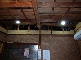 リフォーム中の和室の天井