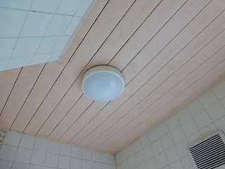 リフォーム前の浴室の天井