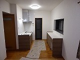 リフォーム後の一つの部屋になったLDのキッチン側