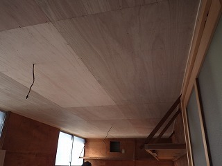 リフォーム後の倉庫の天井
