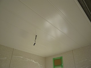 リフォーム中の浴室の天井